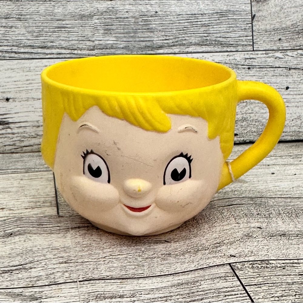 Vintage Campbells Kids Dolly Dingle Face Plastic Soup Mug Cup Handled